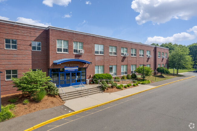 Royle Elementary School serves families living in the greater Darien community.