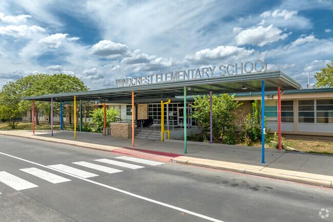 Windcrest Elementary School, Rankings & Reviews - Homes.com