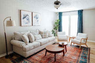 912 Dickenson Ave, Mobile, AL 36609