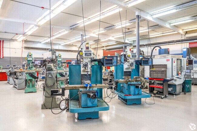 Kearny School of Engineering, Innovation, and Design offers students a hands on learning.