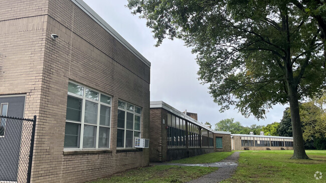 A.P. Willets Elementary School is in Syosset