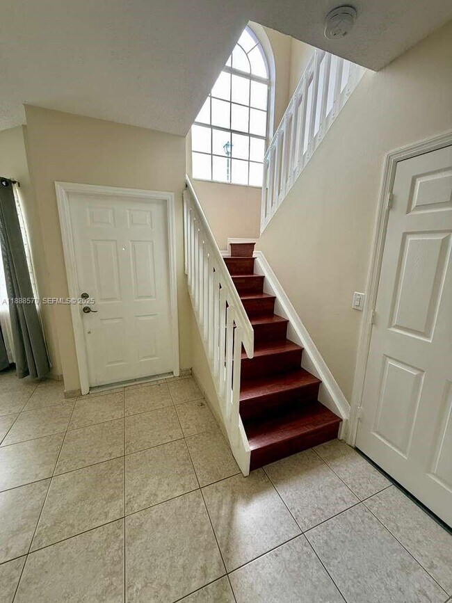 16111 Emerald Cove Rd, Weston, FL 33331 - photo 6