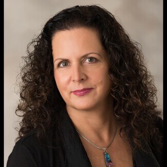 Suzanne Ponelli