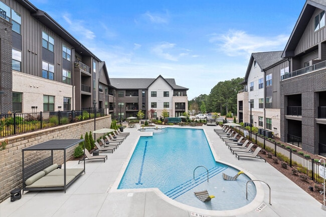 EVOQ EAST COBB, Marietta, GA 30066 - photo 5