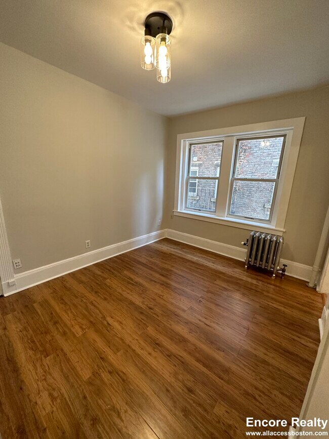 38 Hemenway St unit 15M, Boston, MA 02115 - photo 6