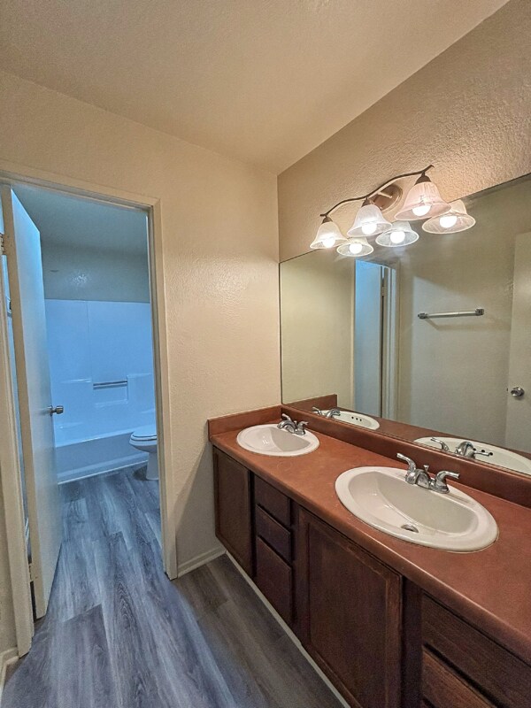 126 W Electric Ave unit 7, La Habra, CA 90631 - photo 6