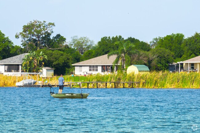 Lake Thomas provides a great location for waterfront living and activities.