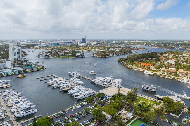 Surround yourself with the serenity of the marina in Harbor Beach.