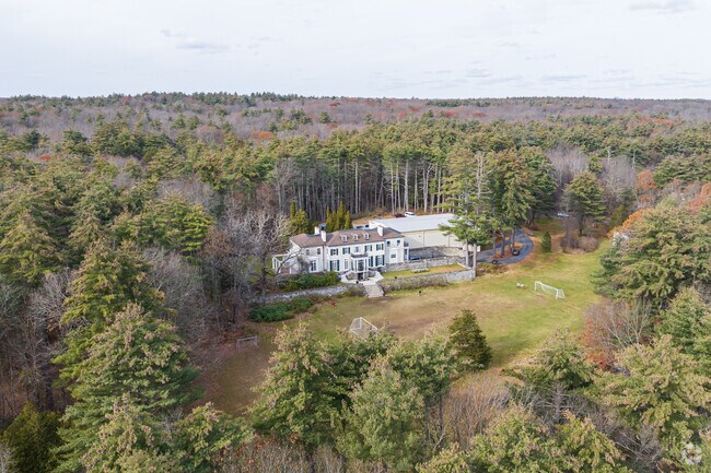 Welcome to Trivium School located in Lancaster, Massachusetts.