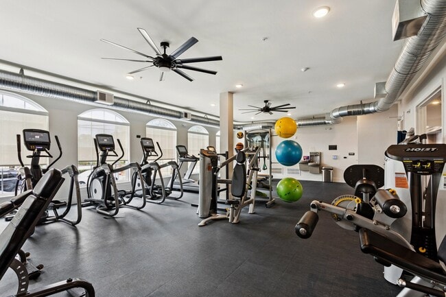 Lumina, New Orleans, LA 70119 - photo 7