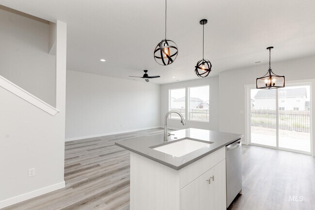 4208 E Kalinga St, Meridian, ID 83642 - photo 5