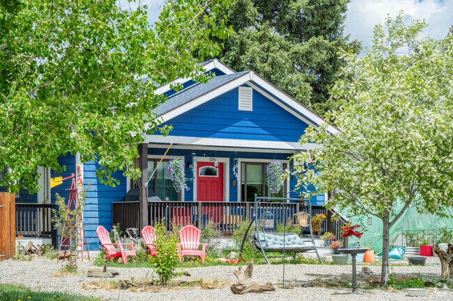 Granby's more modest-sized homes are often ranch or bungalow style and are mostly single-level.