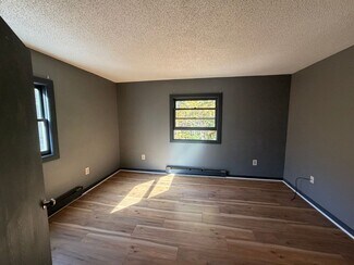 1088 Dover Rd, Epsom, NH 03234