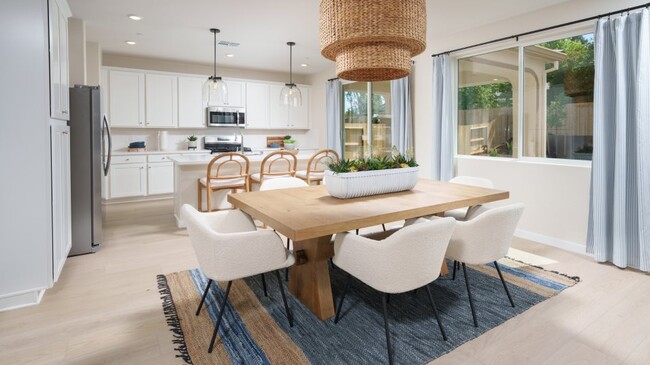 2094 Hesperian Dr, Plumas Lake, CA 95961 - photo 3