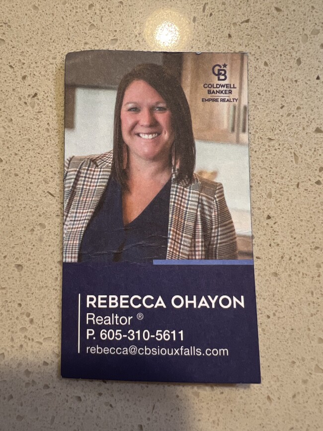 Agent Photo