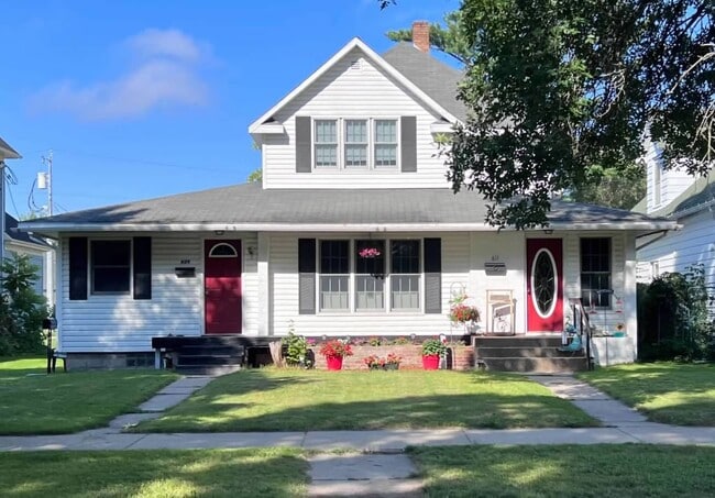 609 N Pokegama Ave unit 609 2, Grand Rapids, MN 55744 - photo 2