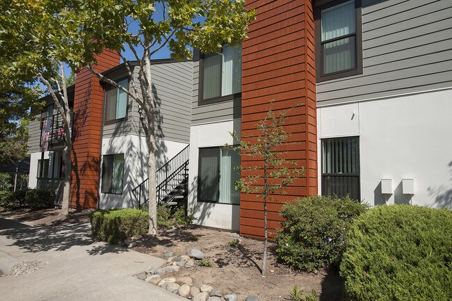 Eclipse 96, Fair Oaks, CA 95628 - photo 5