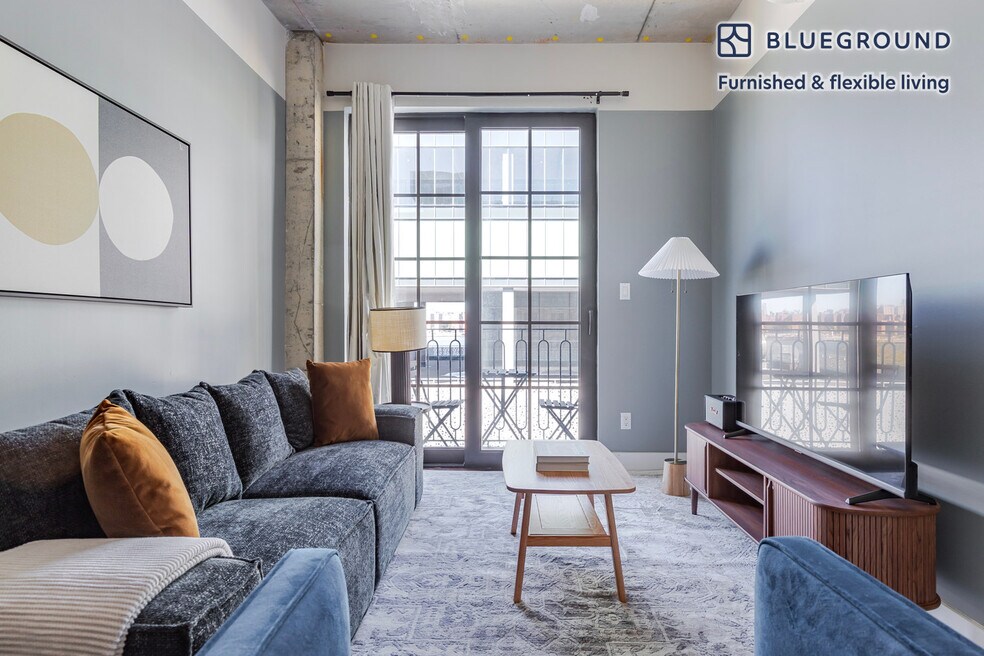 187 Kent Ave unit FL4-ID2080, Brooklyn, NY 11249 - photo 1