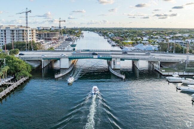 Palm Beach Gardens residents can easily enjoy a day out fishing and boating.