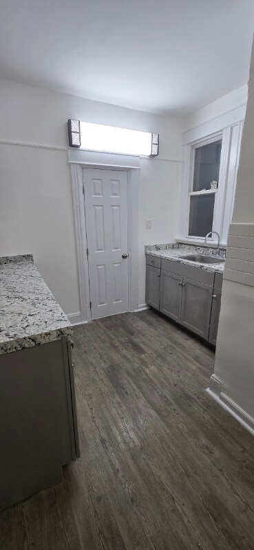 39 E 26th St unit 1, Bayonne, NJ 07002 - photo 2
