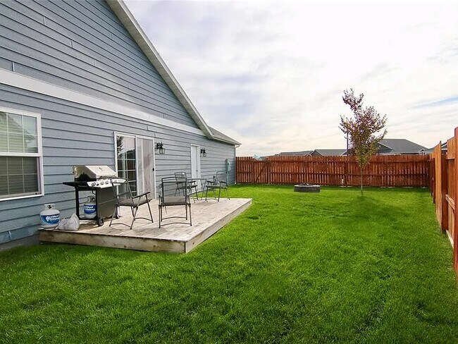 906 Powers Blvd, Belgrade, MT 59714 - photo 4