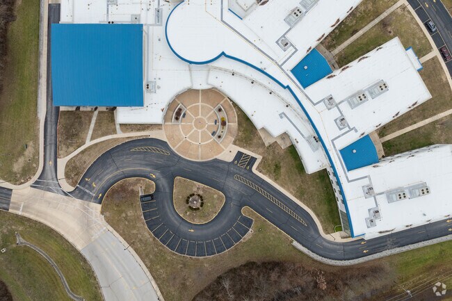 Columbia Middle School in Columbia, IL focuses on core subjects like English and math.