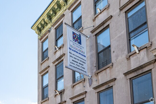 Storefront Academy Harlem has a classic facade.