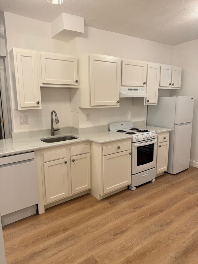 111 Norway St Unit B3, Boston, MA 02115