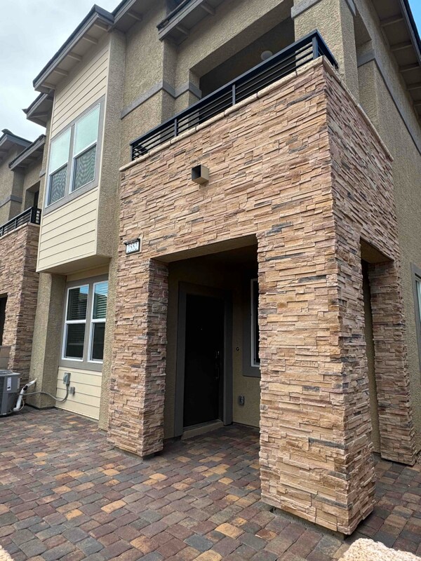 2552 Venetia Pointe St, Henderson, NV 89044 - photo 4