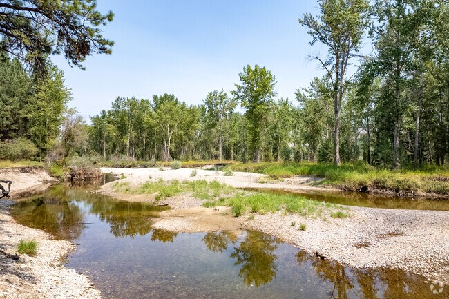 The Bitterroot River flows through Carlton.
