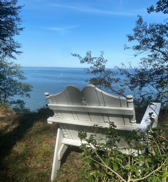 1387 N Independence Dr, Montross, VA 22520 - photo 6