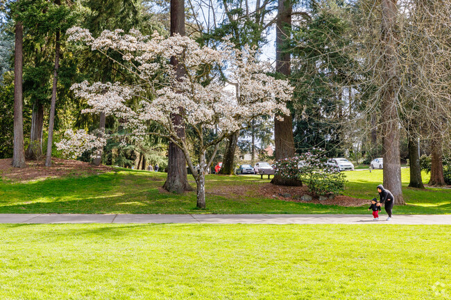 Locals can enjoy the many open spaces available at Wapato Park in the neighborhood.