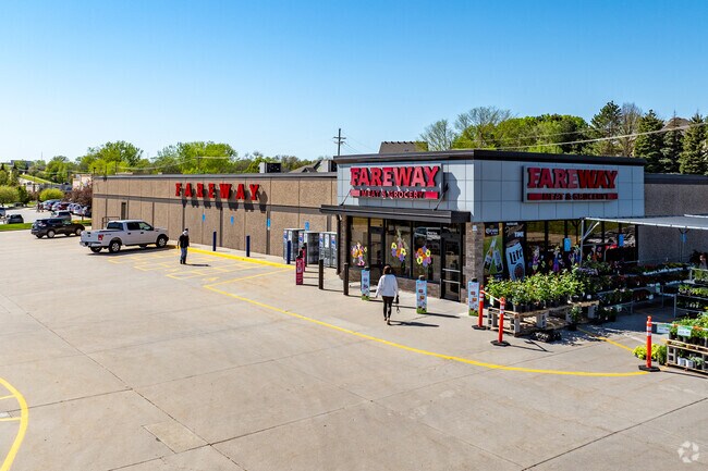 Millard Park can access groceries from Fareway or the local Walmart Neighborhood Market.