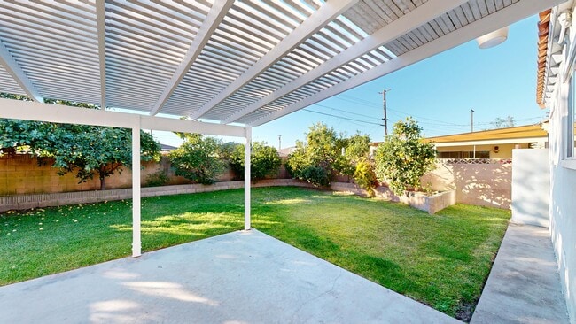 22713 Frigate Ave, Carson, CA 90745 - photo 5