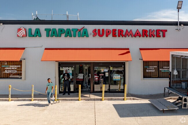La Tapatía Supermarket offers fresh groceries on Westgate Avenue near the neighborhood.