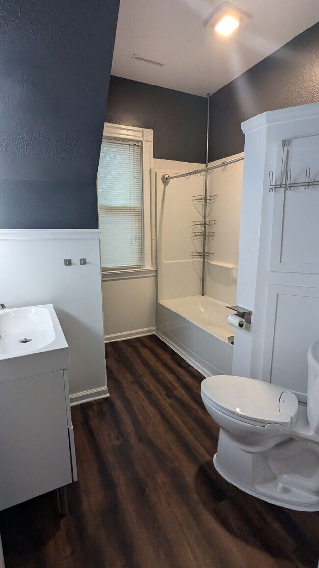 1908 E Webster Place unit 2, Milwaukee, WI 53211 - photo 6