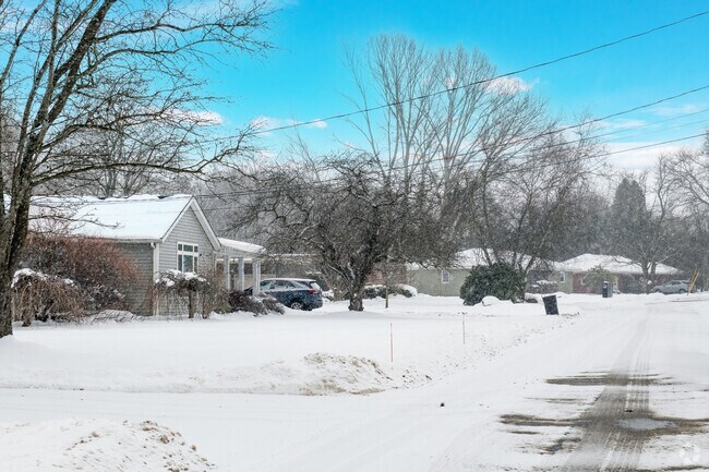 Frewsburg's housing market includes bungalows, colonials, and ranch-style homes, appealing to diverse architectural tastes.