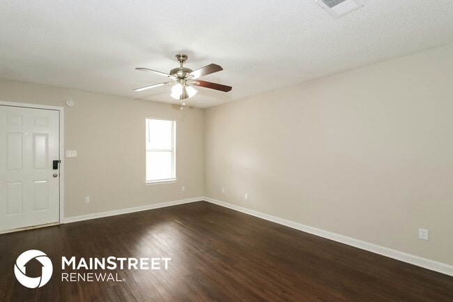 164 Glynn Addy Dr, Stockbridge, GA 30281 - photo 2