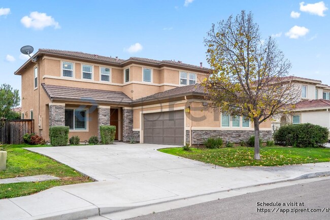 1726 Hummingbird Way, Tracy, CA 95376 - photo 2