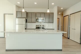 958 Rise Ln, Madison, WI 53714