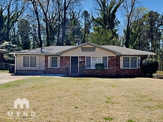 1668 E Woodberry Ave, East Point, GA 30344