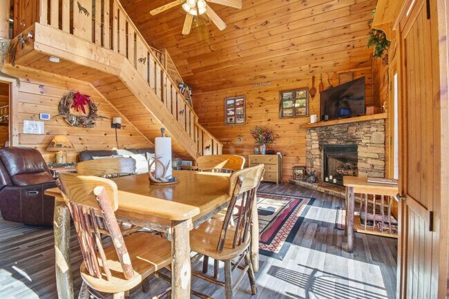 2842 Easy St unit ID1366043P, Sevierville, TN 37862 - photo 5