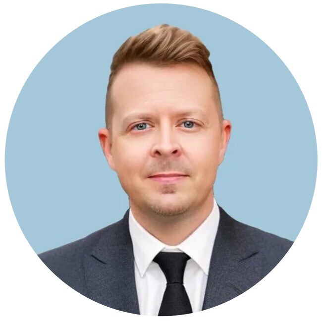 Agent Photo