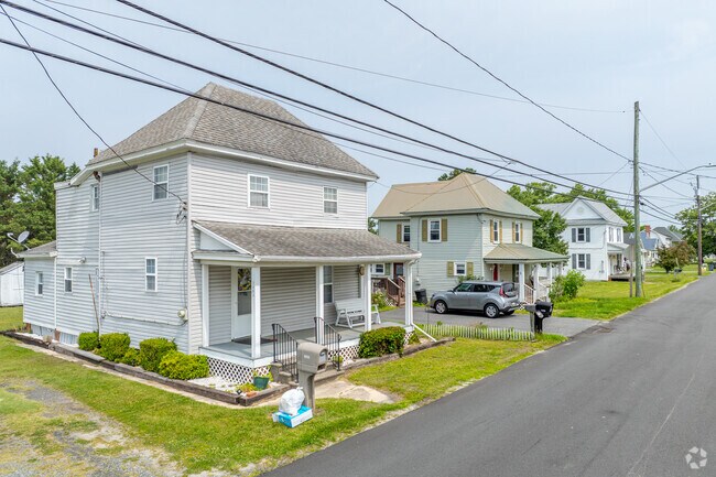 More traditional 2 story homes can be found on Willards Main Street for bigger families needing more space.