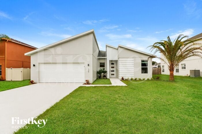 327 Churchill Ct, Kissimmee, FL 34759 - photo 1