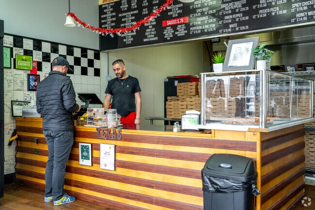 Kabylos NY Pizza serves New York-style slices in Northfield.