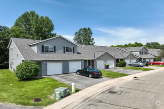 2670 Georgetowne Place NW, Rochester, MN 55901