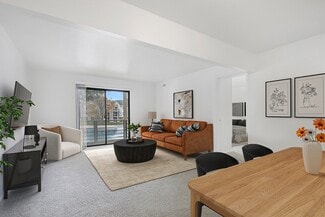 3330 Northpointe Blvd, Elkhart, IN 46514