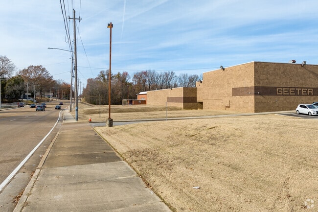 Sidewalks make getting to school at Geeter School in Memphis a breeze.