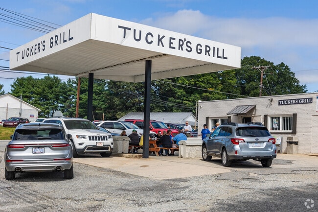 Tucker's Grill is a local favorite restaurant in Horneytown.